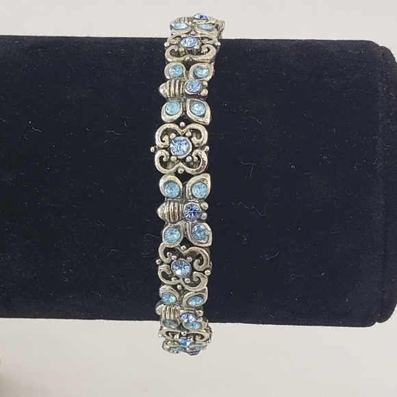 Silver Stretch Bracelet Blue Crystals - Picture 2 of 7